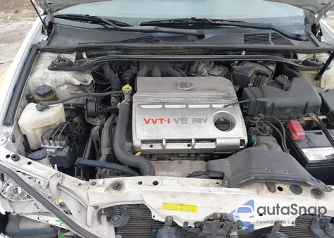 2004 Toyota Camry Le V6 из США, поврежденный, VIN 4T1BF32K54U075858